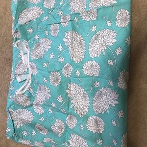 Gownies delivery gown